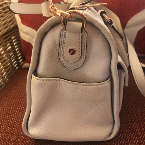 Michael Kors Purse - Picture 8 of 9